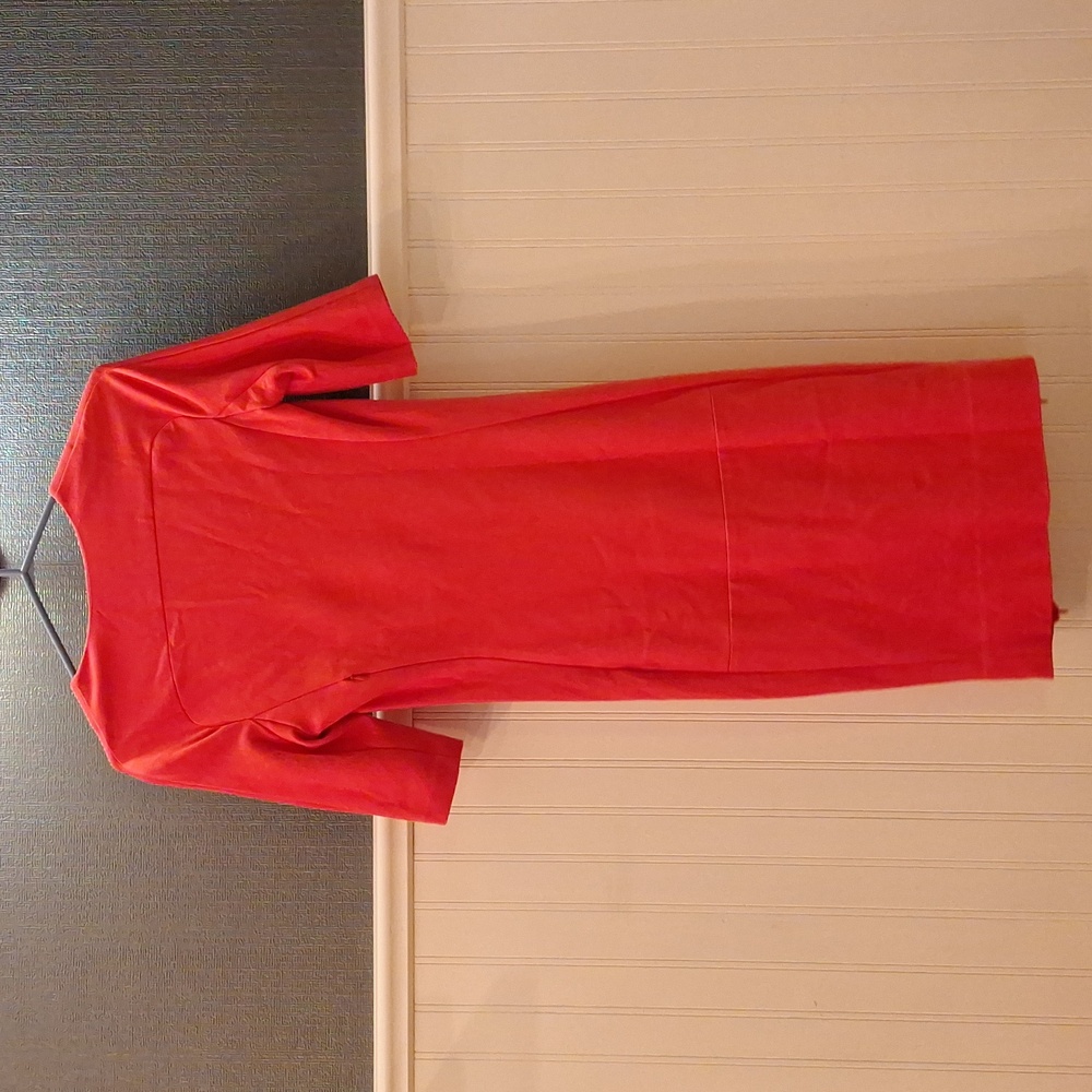Coral knee-length short sleeve dress - Picture 2 of 4